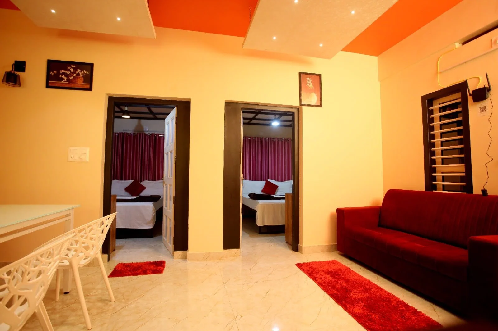 Living and dining room with the sofa and dining table