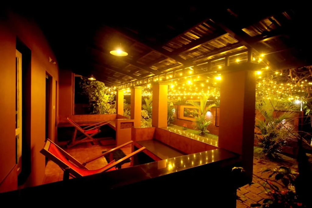 The sit-out in the evening with the lights on