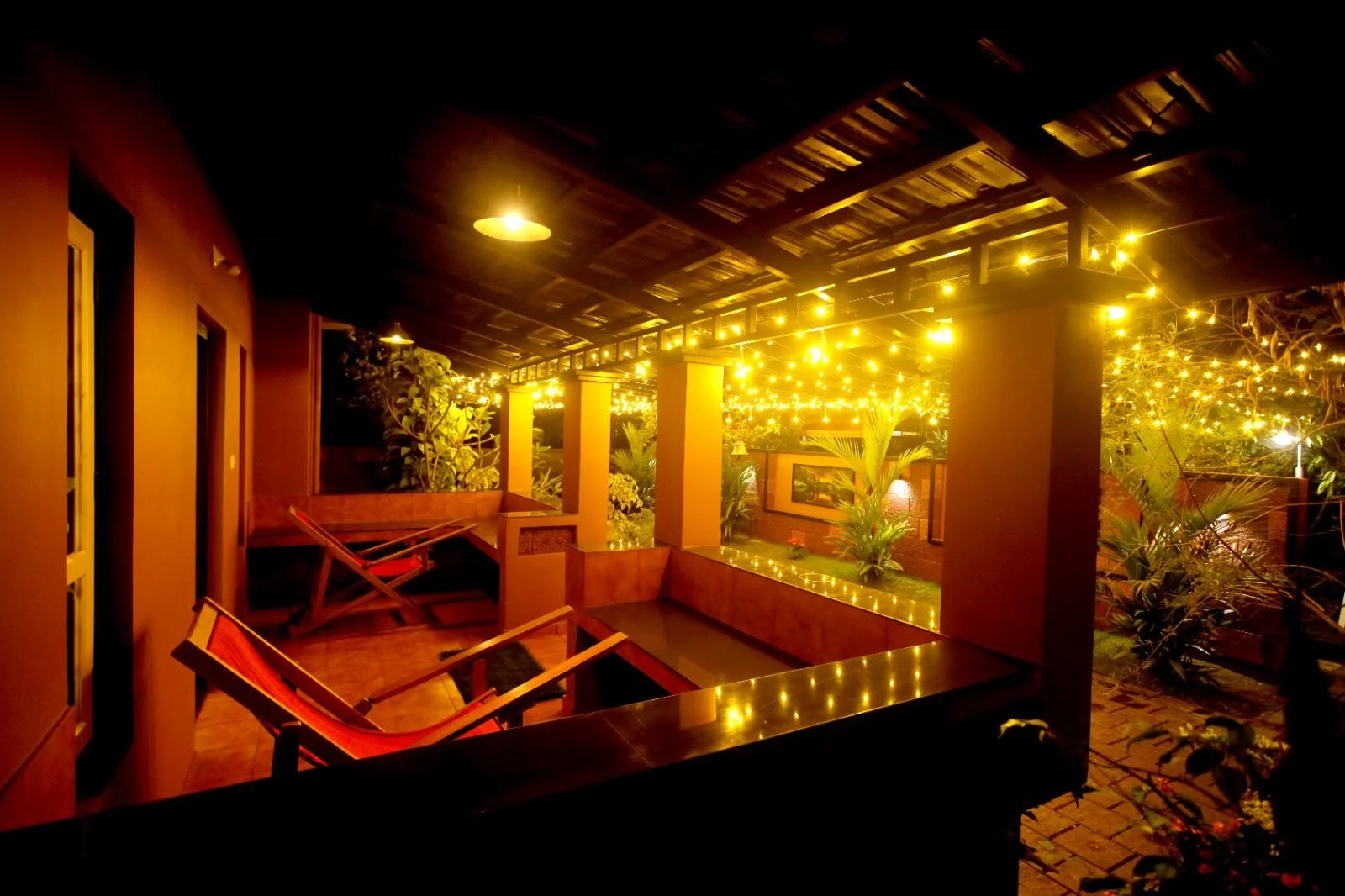 The sit-out in the evening with the lights on